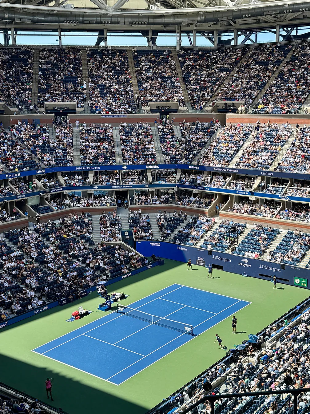 Centre court at the U.S. Open, mid-match